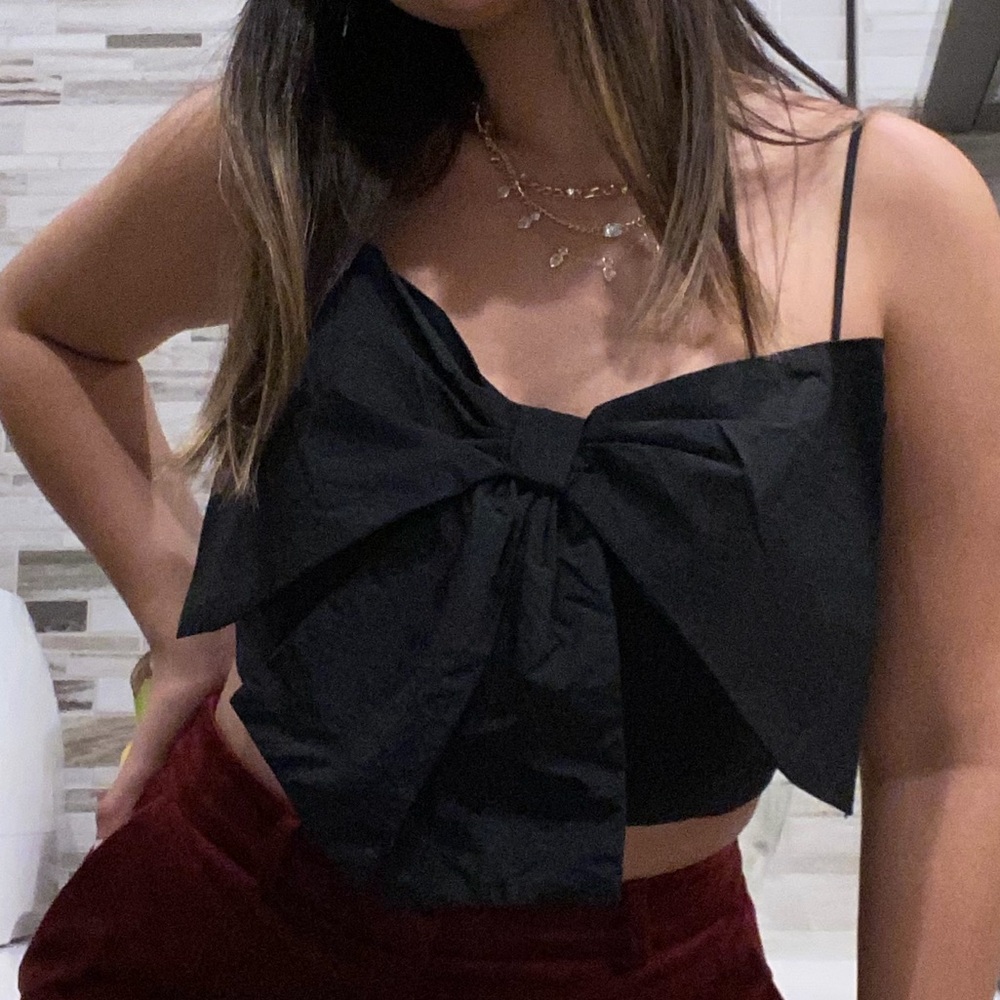 H&M Black Bow-Detail Spaghetti Strap Crop Top